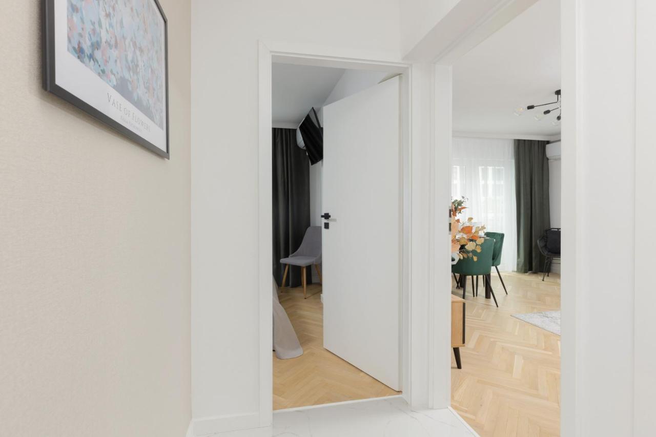 Stylish Apartment Heart Of Warsaw By Noclegi Renters المظهر الخارجي الصورة